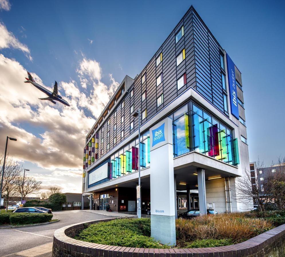 Ibis Budget London Heathrow Central Hounslow Eksteriør billede