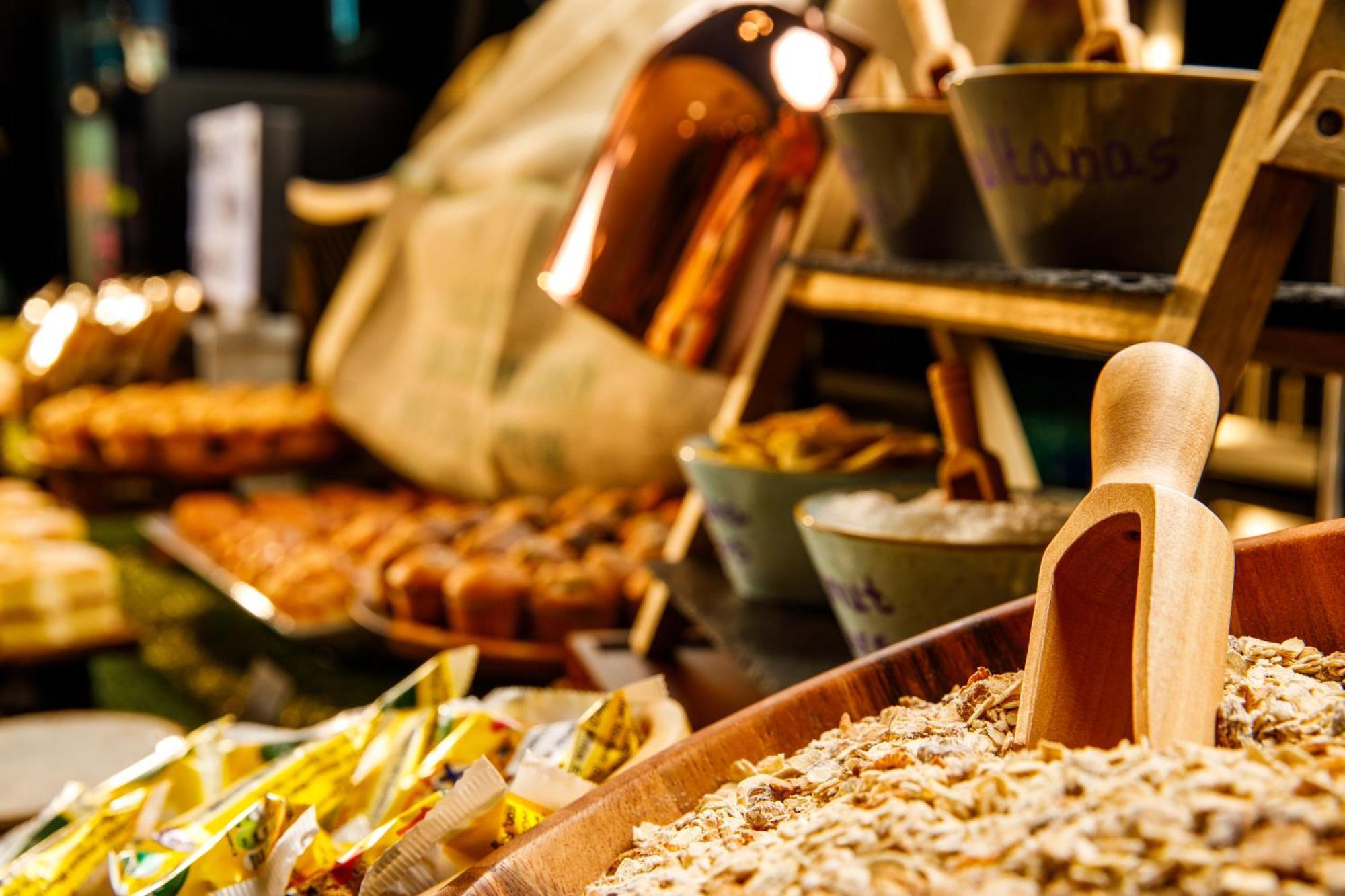 Ibis Budget London Heathrow Central Hounslow Eksteriør billede