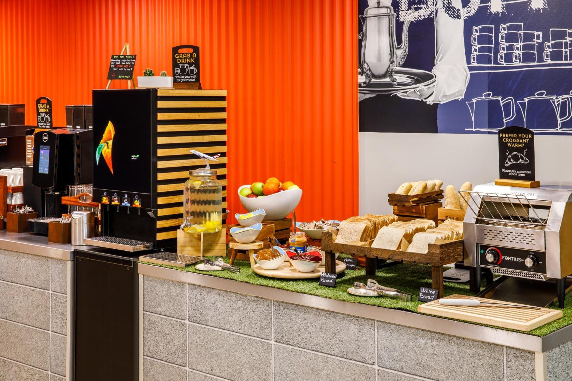 Ibis Budget London Heathrow Central Hounslow Eksteriør billede