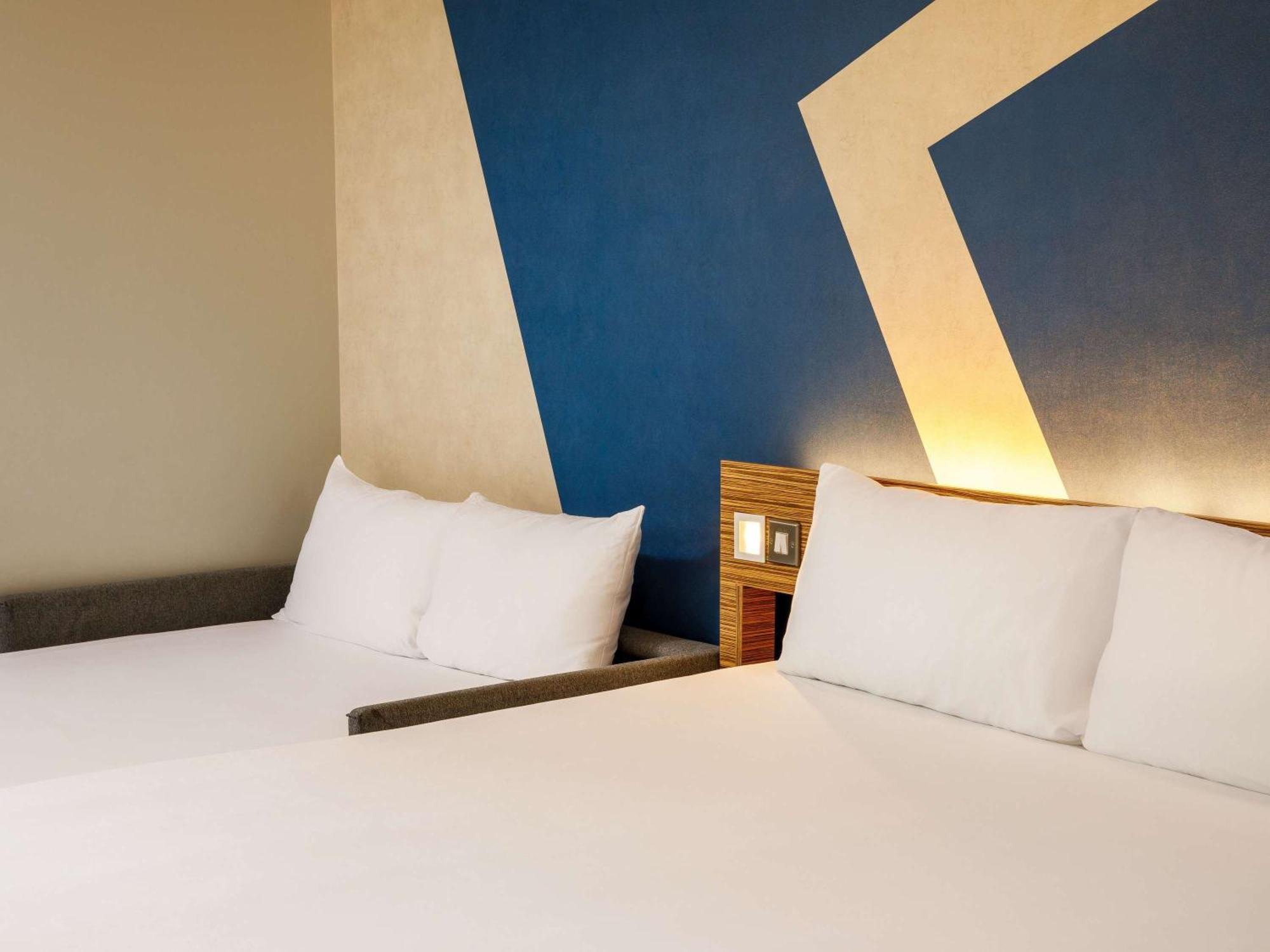 Ibis Budget London Heathrow Central Hounslow Eksteriør billede