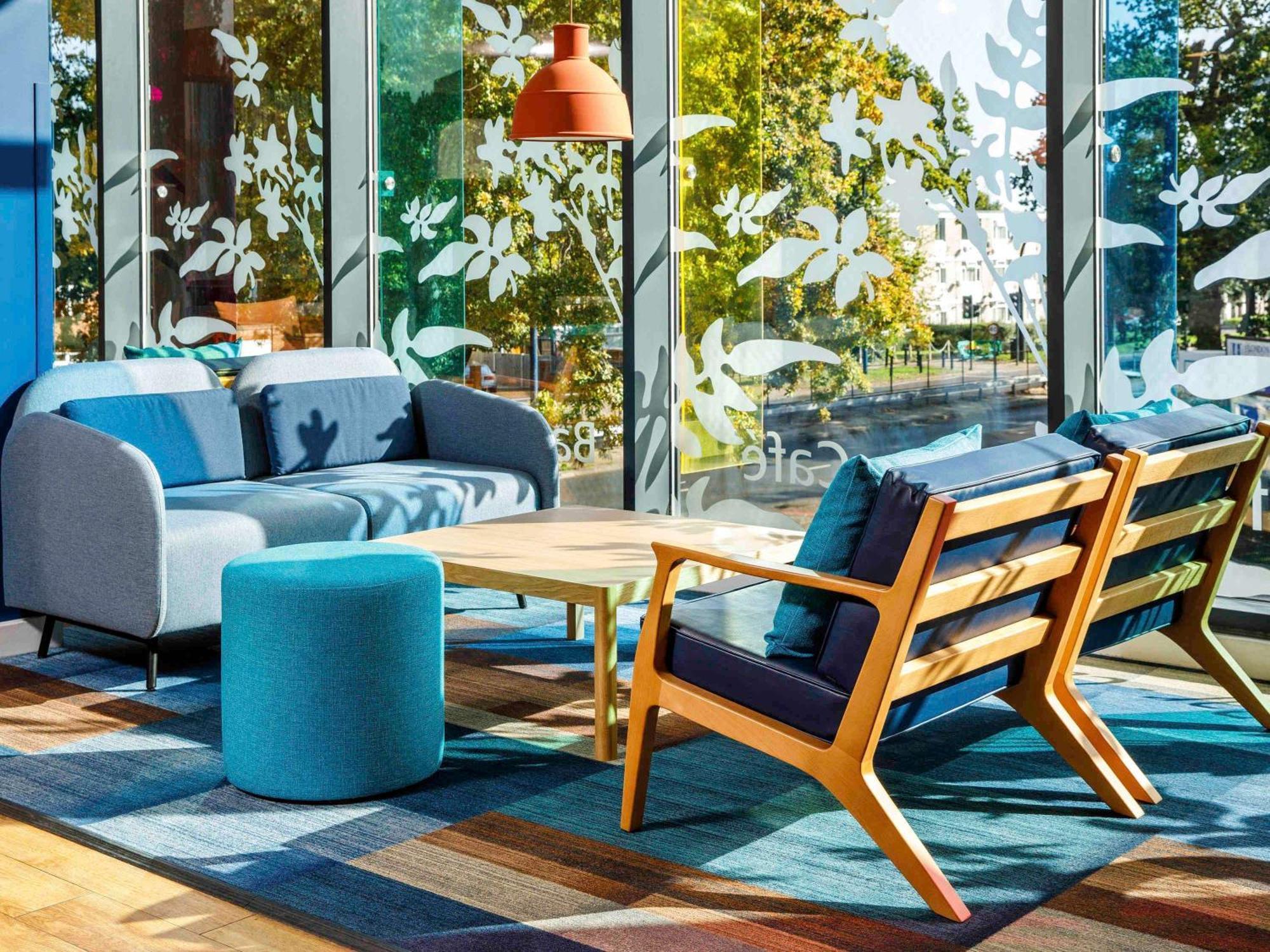Ibis Budget London Heathrow Central Hounslow Eksteriør billede